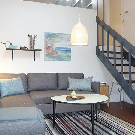 2 Bedroom Awesome In