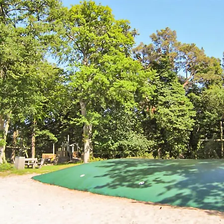 Apartment 2 Bedroom Awesome In Allinge-Sandvig