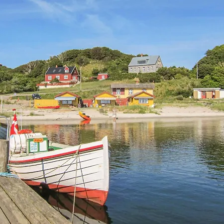 Apartment 2 Bedroom Awesome In Allinge-Sandvig